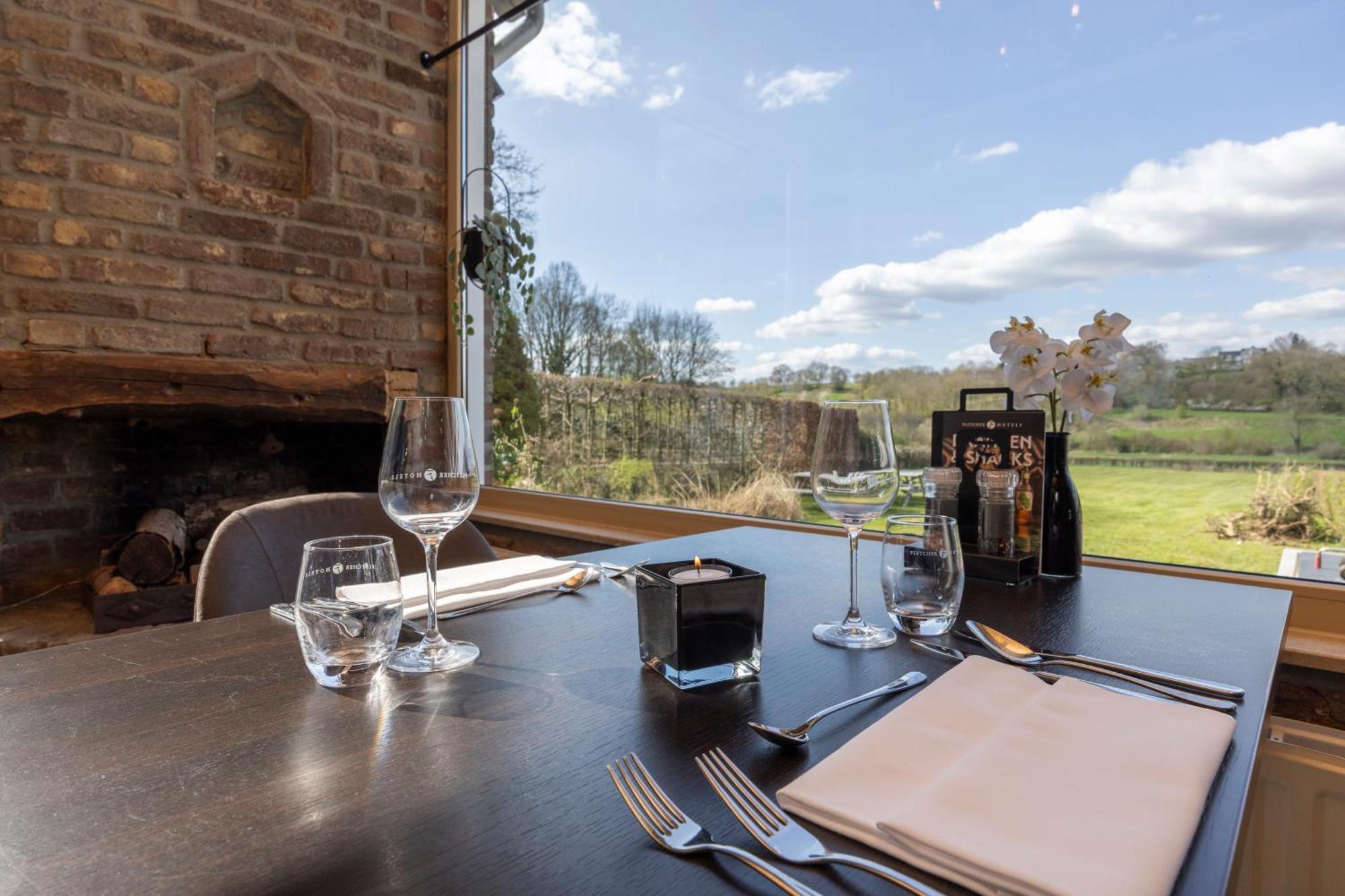 Fletcher Hotel Restaurant Bon Repos Noorbeek Exterior photo